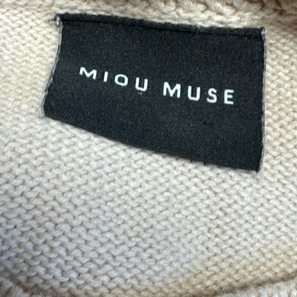 EUC Miou Muse Patterned Smiley Sweater SZ S - Picture 6 of 9